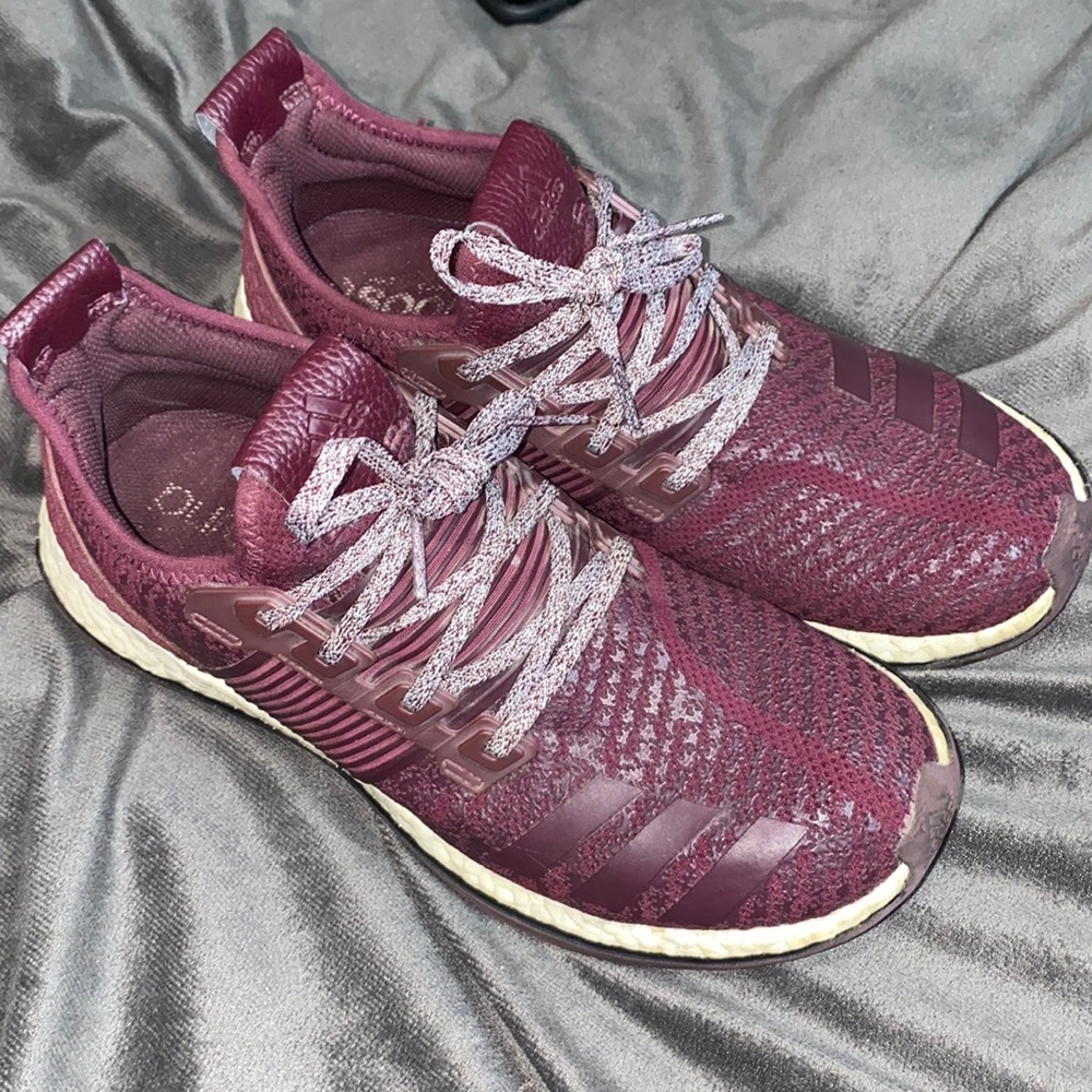 Men’s adidas pure boosts